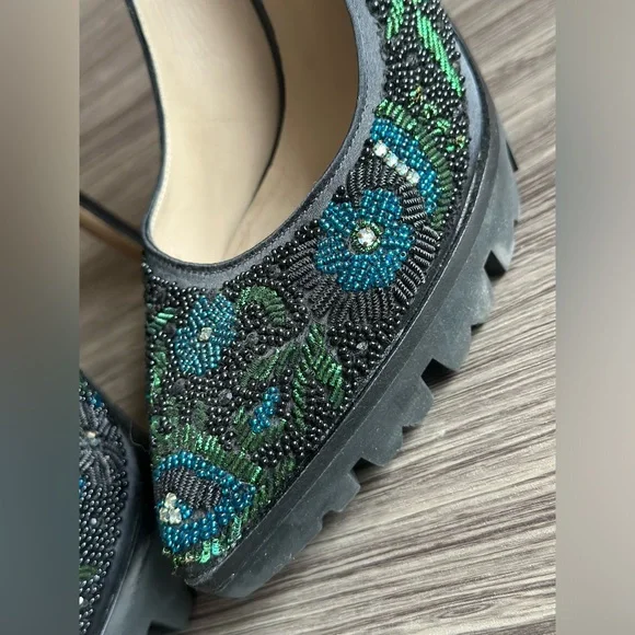 Donald J. Pliner signature series beaded heels - Picture 4 of 4